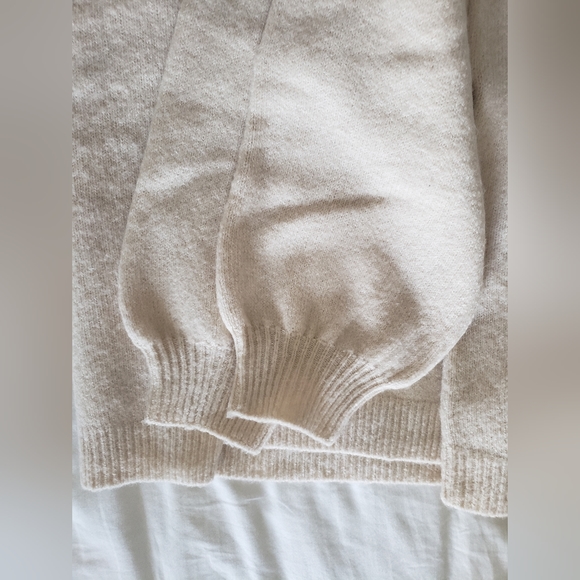 Crescent mock neck knit small cream - Picture 6 of 6